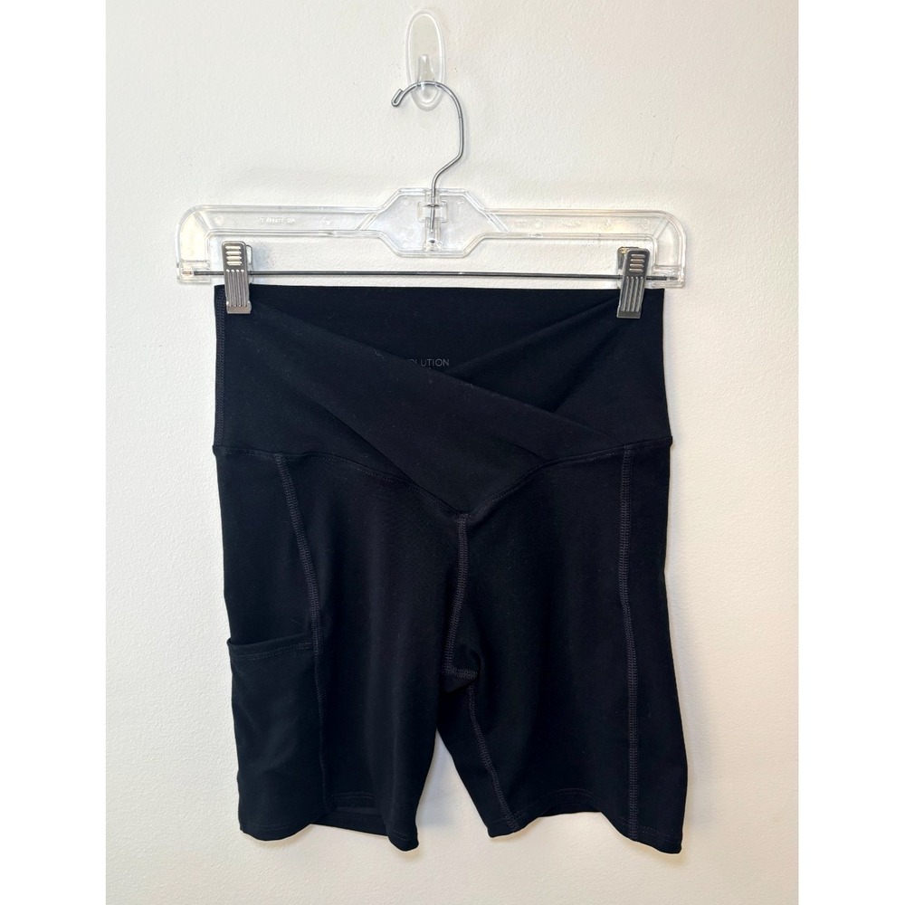 Evolution and Creation Crossover Black‎ Biker Shorts Size Medium